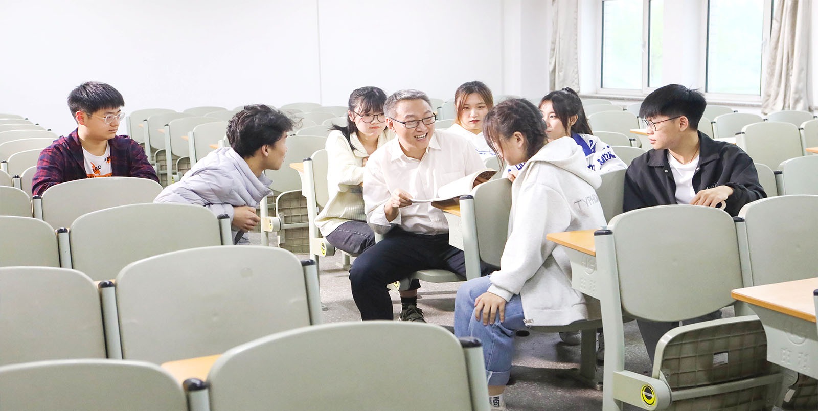 哈尔滨华德学院15项重点课题获批立项！