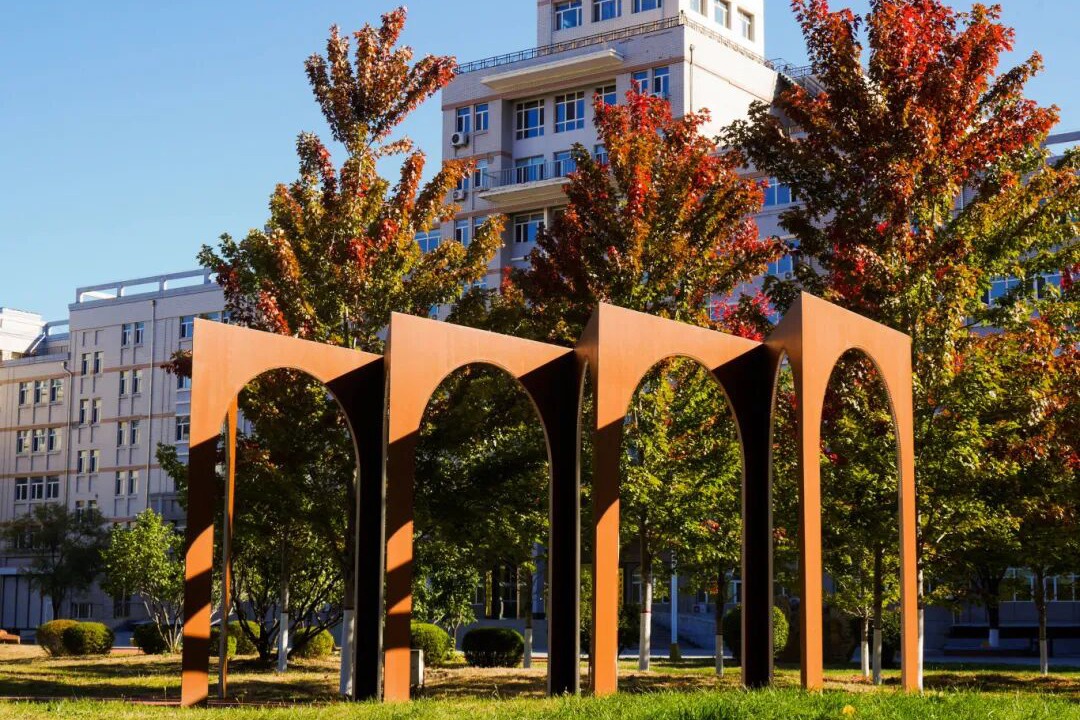 “秋日收藏家”摄影展，邂逅华德校园独有的浪漫