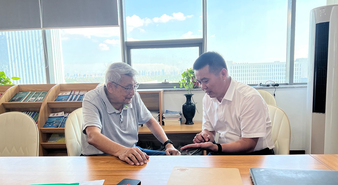 中国工程院院士林尚扬关心焊接卓越工程师培养，期望哈尔滨华德学院培养更多焊接优秀人才！
