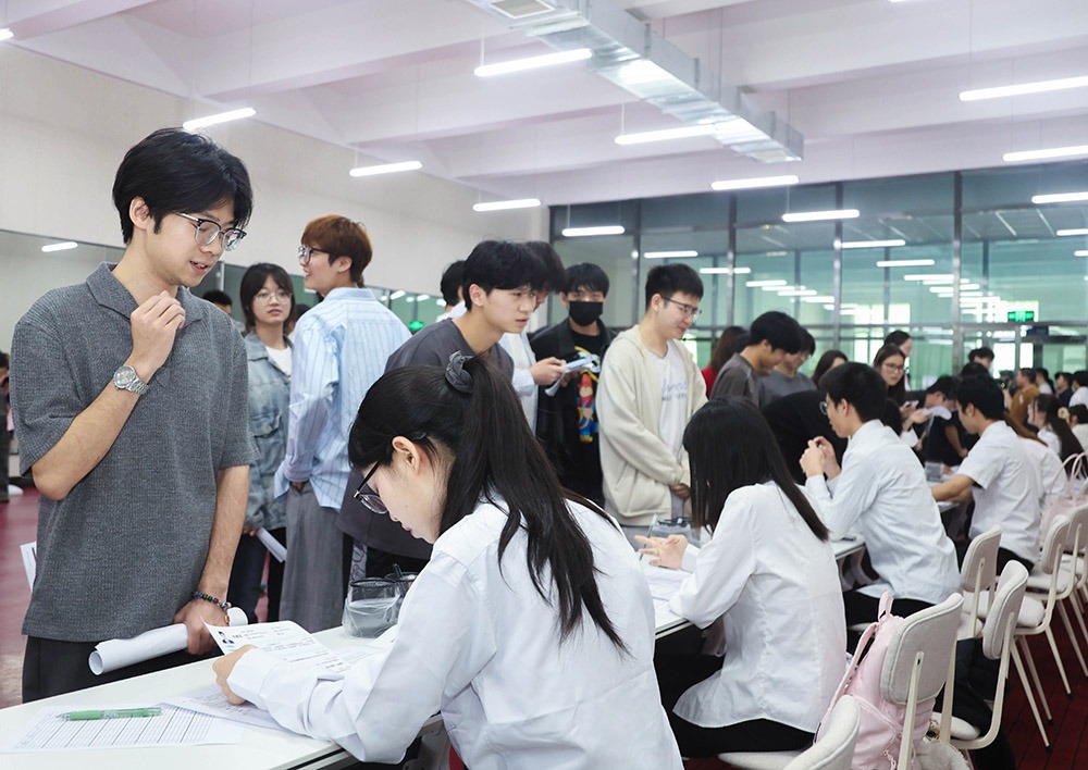 第六届模拟招聘会圆满收官
