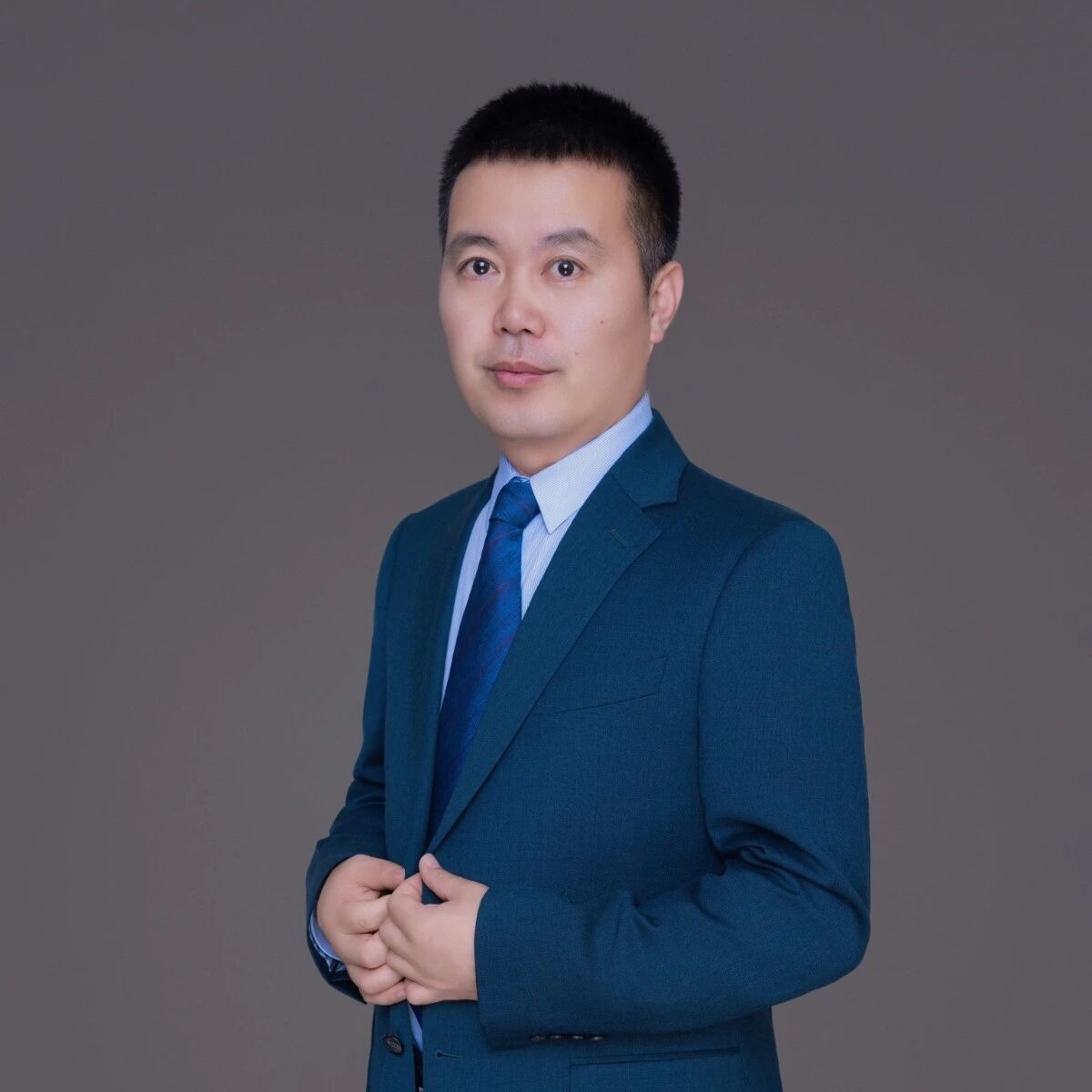 李长威 教授