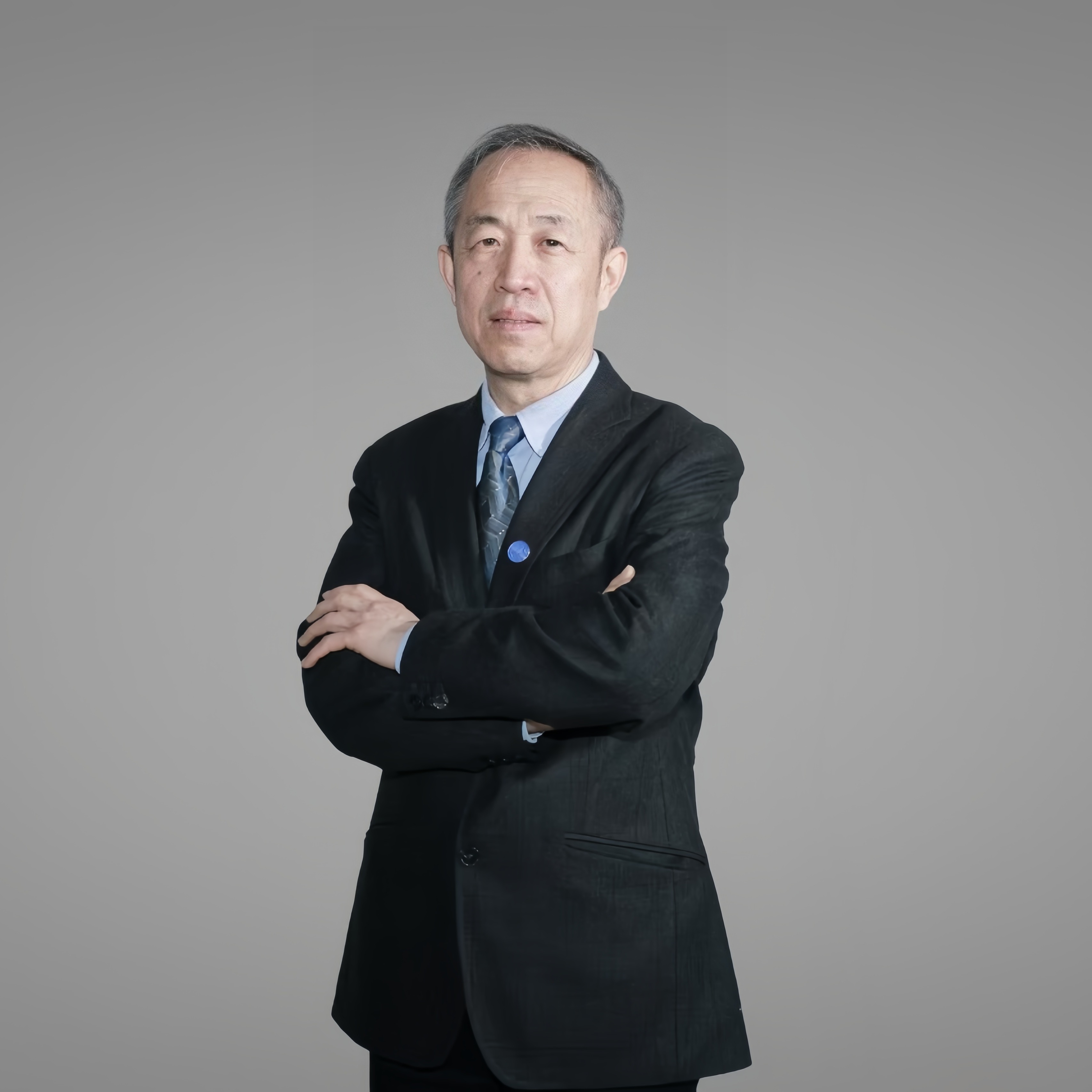 吴士平