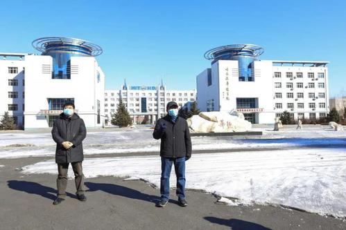 校疫情防控指挥部实地“走流程”检查开学准备工作