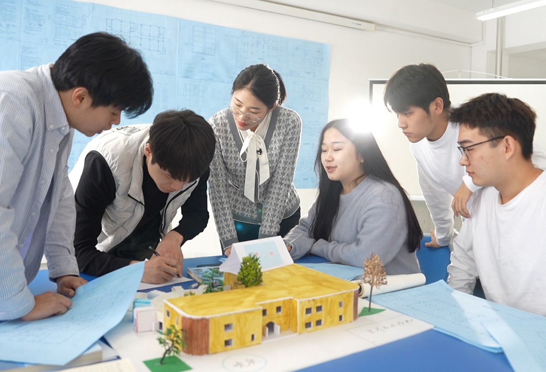 以赛促教，打造“精彩课堂”！