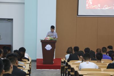 我校开展2016-2017年度学生社团评估大会