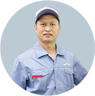 王 勇